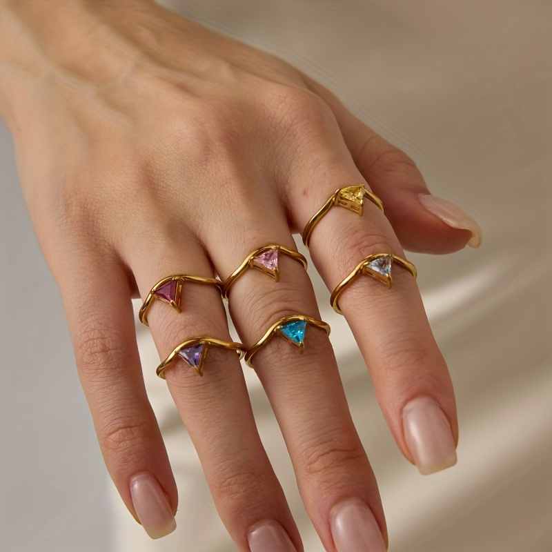 Fashion Elegant December Stainless Steel Triangle Ring